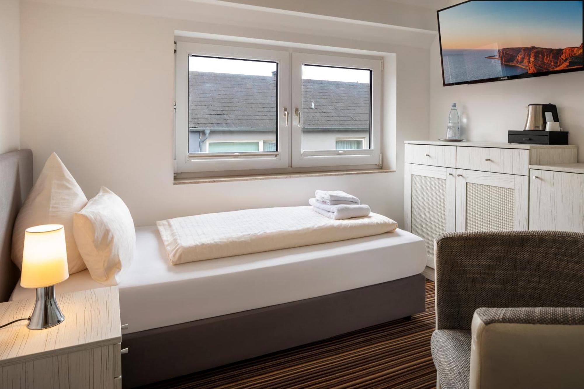 Hotel Felsen-Eck Heligoland Bagian luar foto